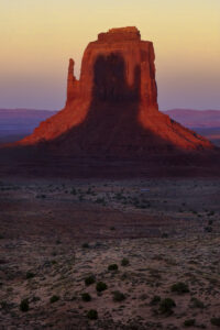 Desert scene in Monument Valley Hunts Mesa